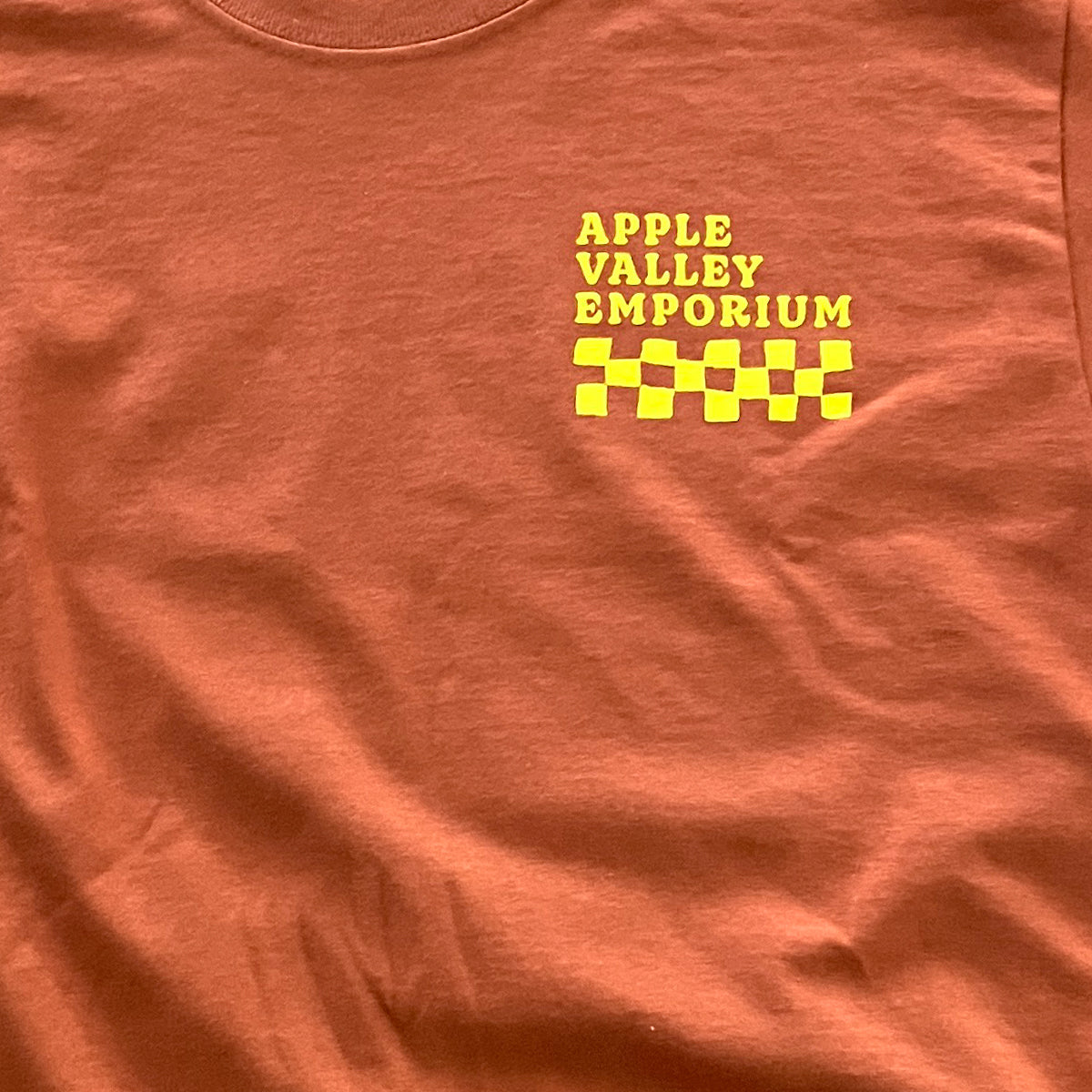 AVE Feelin' Loose Short Sleeve T-Shirt - Apple Valley Emporium
